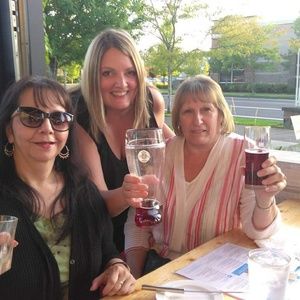 Meet your Posher, Carla